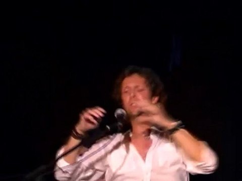 LIPSTICK chante : Pour la femme veuve qui s'éveille (Daniel Balavoine)