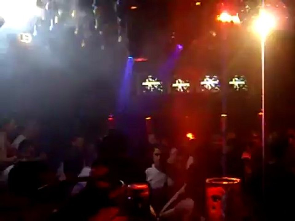 Wien Städtereise Gayclub Heaven Disco Houseparty