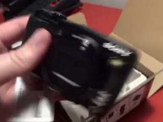 Sony HX20V Unboxing for E3 2012 - Unbox Therapy