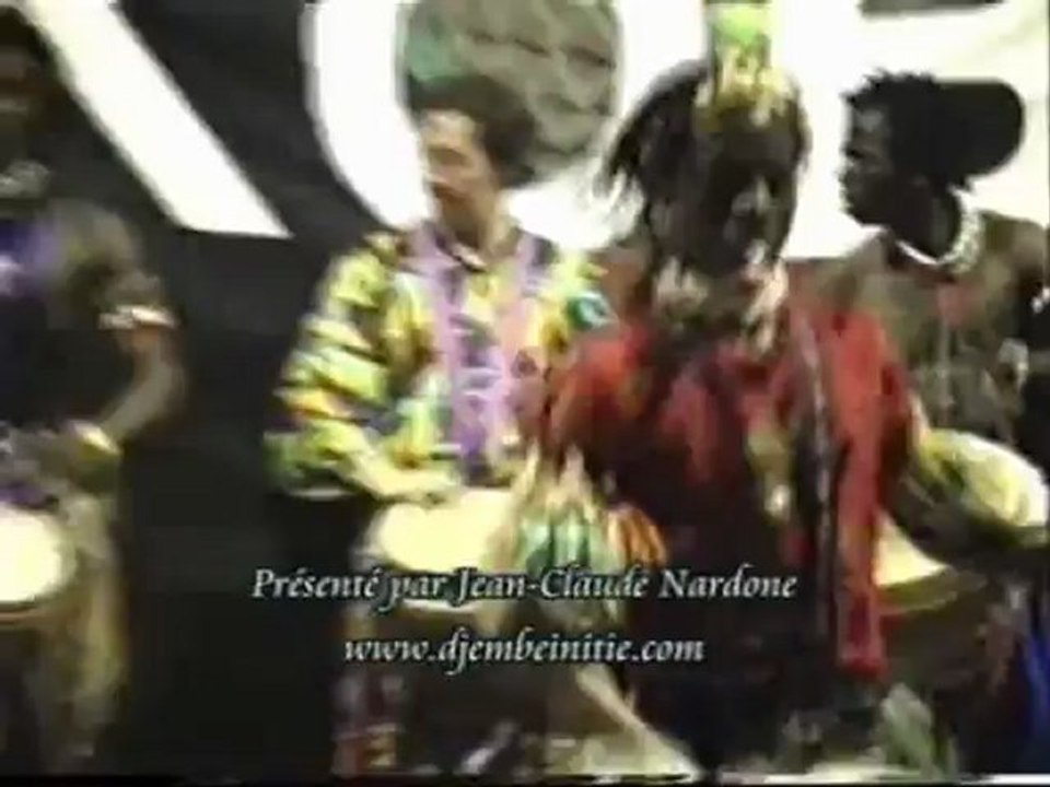 Koba : le Soleil du Djembé avec Mohamed Bangoura, Soungalo Koulibaly ainsi qu'Alphonse Soumah et sa troupe