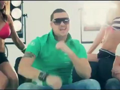 Rene Rodrigezz vs Dj Antoine feat Mc Yankoo - Shake 3x (Official Video)