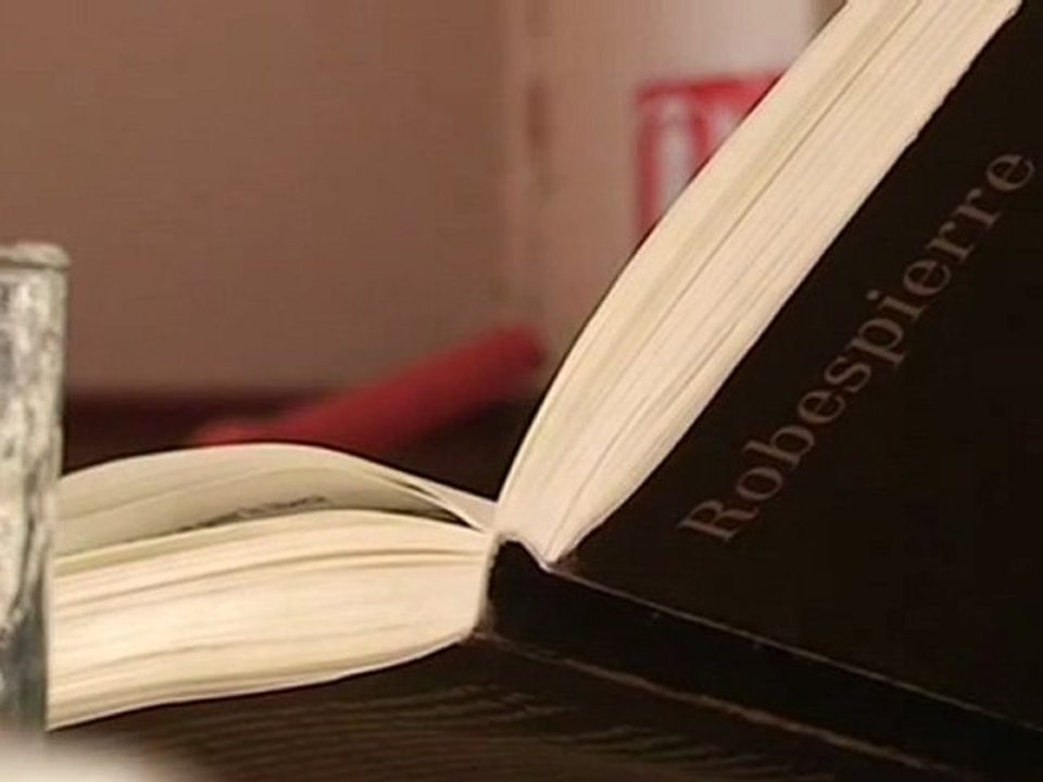 REGARD 149 -Roland Timsit. LA REPUBLIQUE : Une démocratie comme les autres ? - RLHD.TV