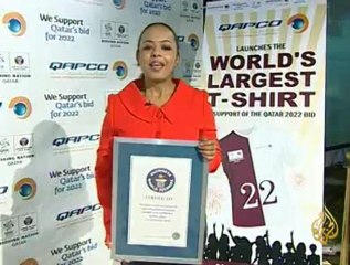 قطر تدخل موسوعة غينس عبر أكبر تي شيرت في العالم