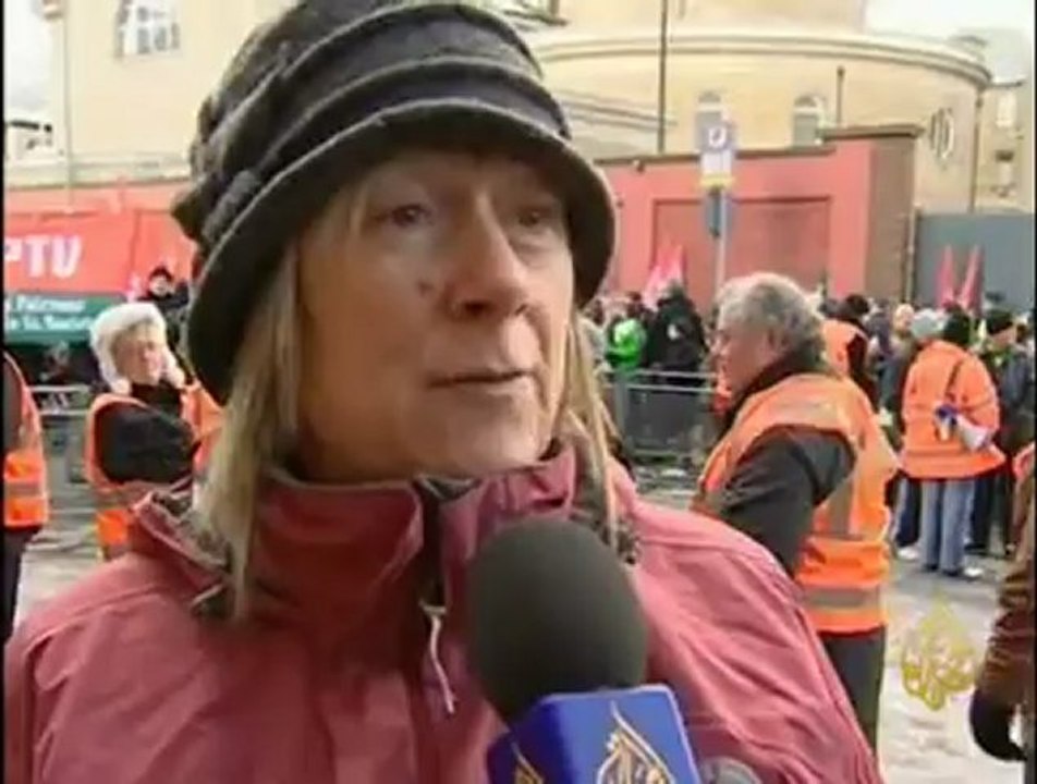 احتجاجات على خطة التقشف الأيرلندية