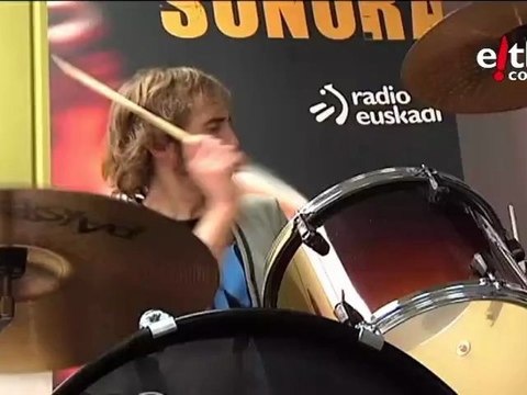 Those Radios. Hey Misses. Jungla sonoran galdu naiz