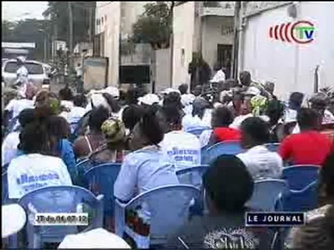 Le candidat Jean De Dieu Kourissa rencontre les populations des quartiers 31 et 32 à Poto-Poto