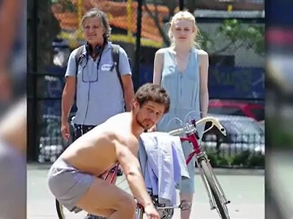 Dakota Fanning Watches Man Strip On Set