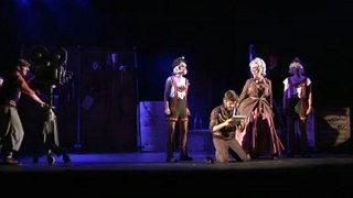 Reportaje del estreno de La Casa Sota La Sorra de Egos Teatre al Teatre Borràs (Barcelona)
