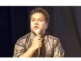 Upcoming Poet Makrand Sawant Reads Out His Best Writings - Rajshri Marathi Exclusive