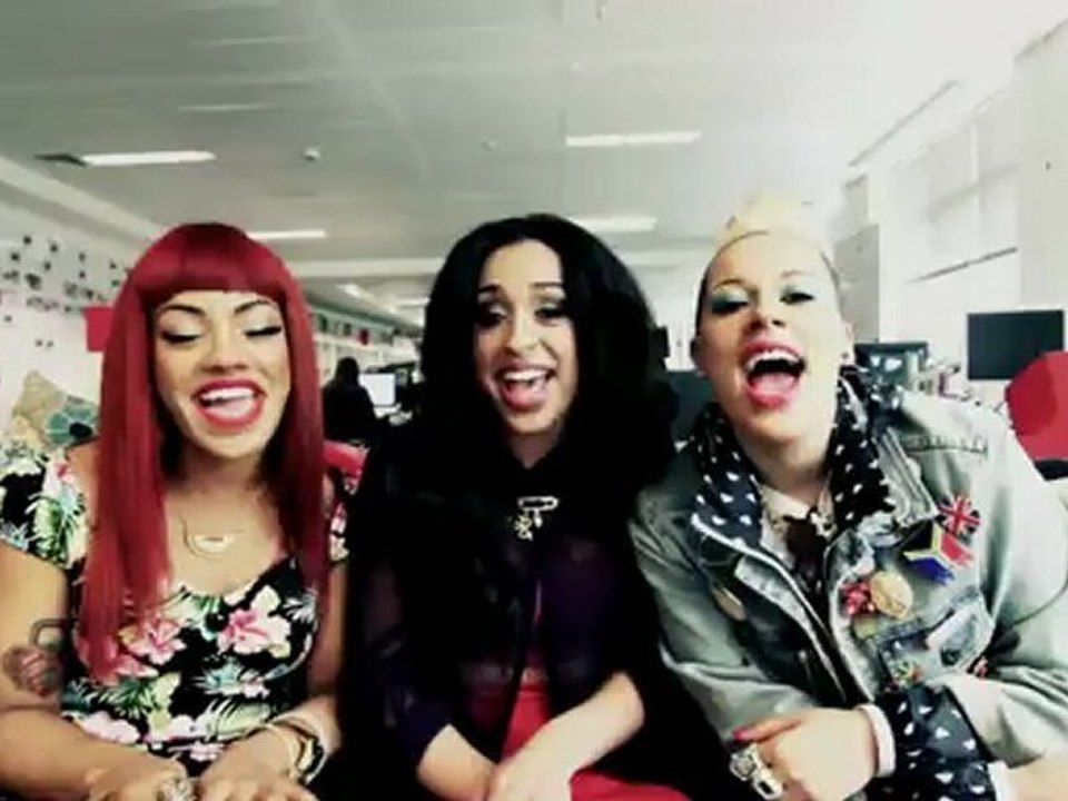 Stooshe live in heattowers