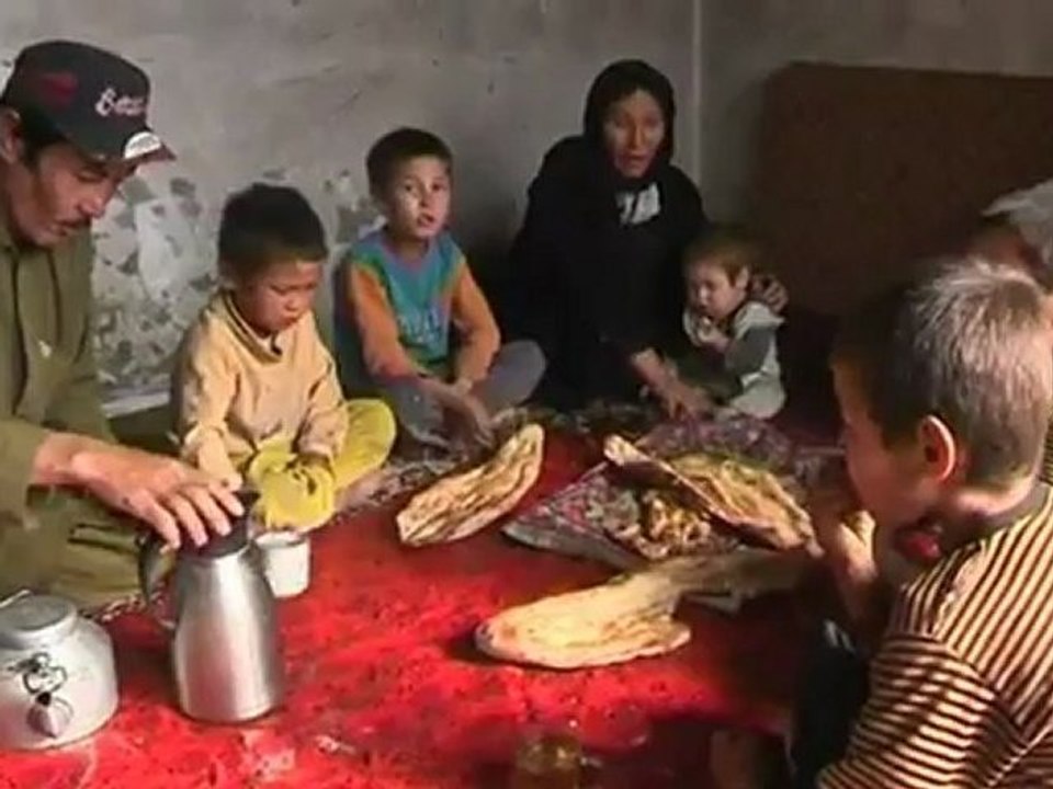 Afghans living in slums
