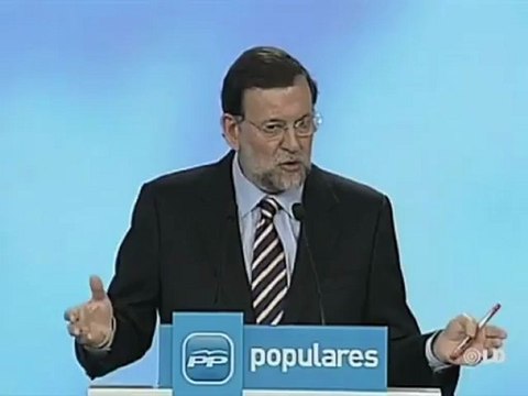 Rajoy califica de fiasco el Gobierno de Zapatero