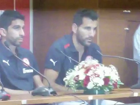 Παρουσίαση των παικτών του Ολυμπιακού - Γιαννιώτης, Τάτος, Μανωλάς, Βλαχοδήμος, Ζαραδούκας, Σιόβας (1)