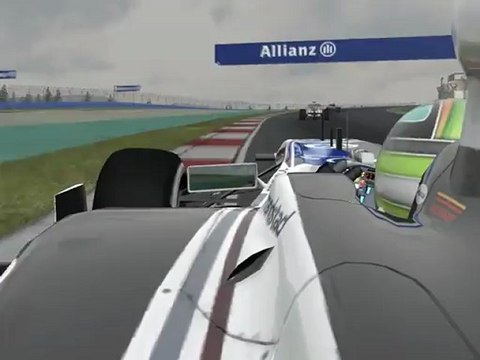 F1 2011 - GP de Turquie - Sortie des stands de Barrichello