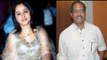 Popular Actors Nana Patekar And Mrunal Kulkarni Are Watching Rajshri Marathi