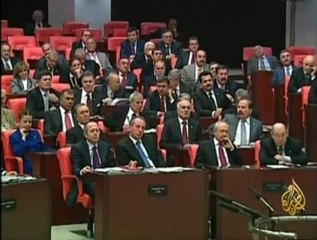 جدل حول مطالبة الأكراد باعتماد اللغة الكردية لغة ثانية