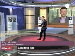La taxe carbonne aérienne fait polémique