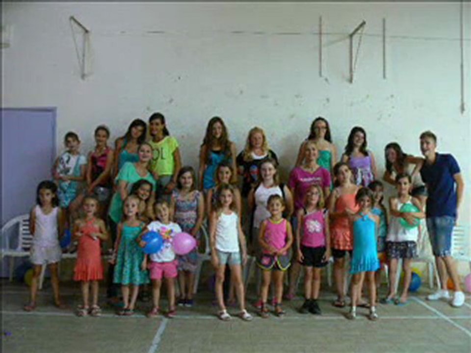 MINI BOOM HARMONIE DANSES Salernes à la salle des plantiers Mini boom , organisé par Harmonie danses pour toutes ses adhérentes , Musique , goûté , jeux et mini spectacle . Dernier moment toutes ensembles !