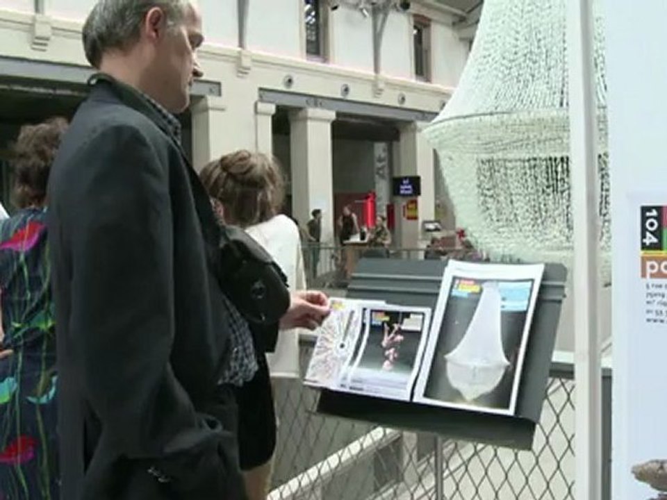 Lustre de Joana Vasconcelos: Paris à défaut de...