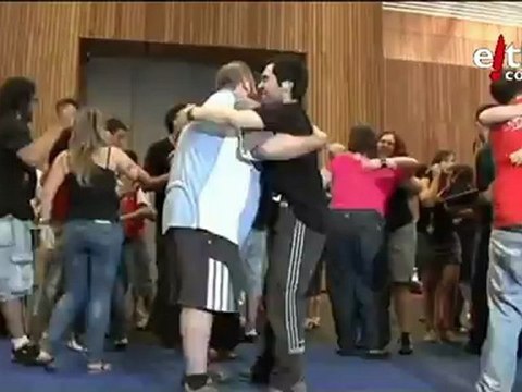 Twister multitudinario en la Euskal Encounter 2010