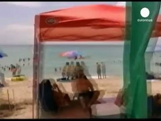 Florida, bagnino salva bagnante fuori dal suo lido:...