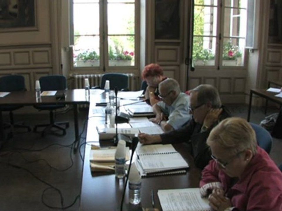 Conseil municipal du 25 juin 2012