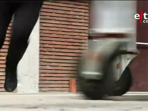 Gaitzerdi konpainiak Udamina antzezlana aurkezten du.EiTB Kultura