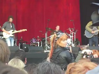 RICHARD ASHCROFT "The Drugs Don't Work" Hop Farm 2012.