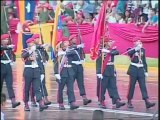 Bajo la lluvia comenzó desfile cívico militar por el 5 de julio