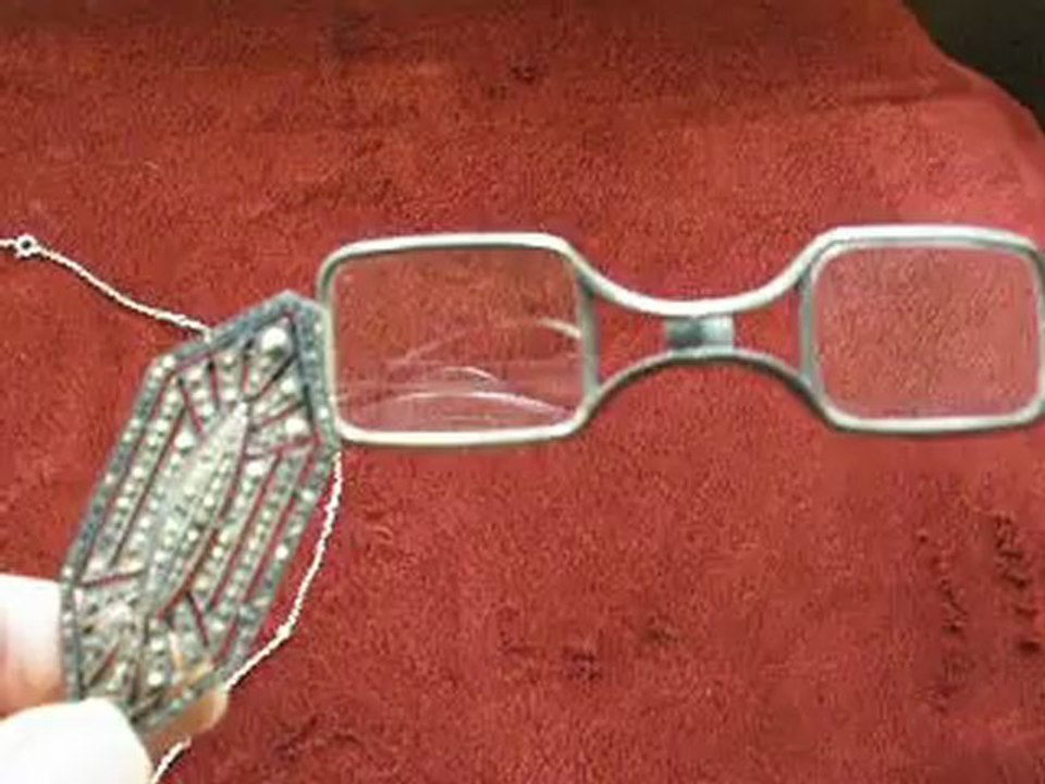 fancy vintage folding glasses