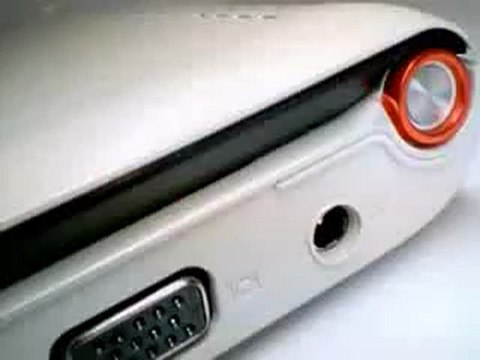 Acer Aspire One AO722-0473 11.6-Inch HD Netbook - Overview