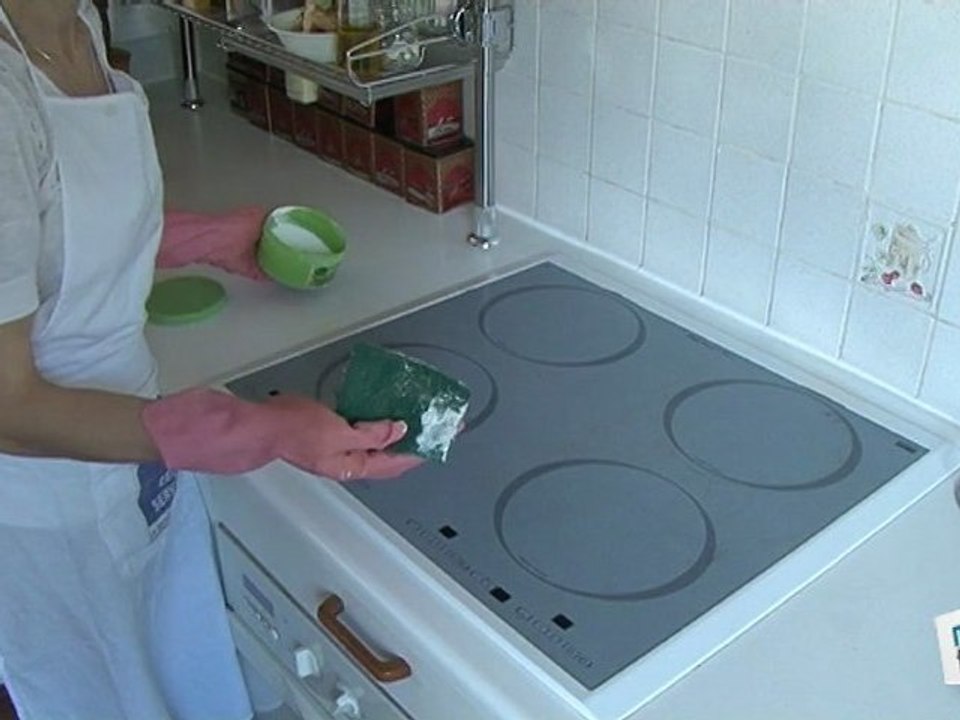 Comment nettoyer sa cuisinière ?