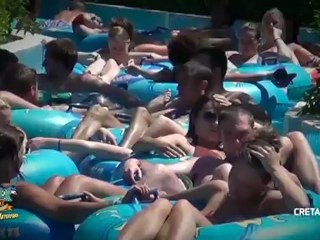 Βουτιά ..στην διασκέδαση!