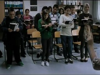 Your Beauty is Worth Nothing (Deine Schönheit ist nichts wert) film clip