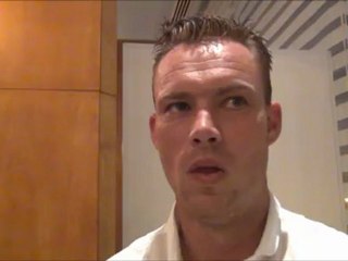 Κέβιν Χόφλαντ στο Balla