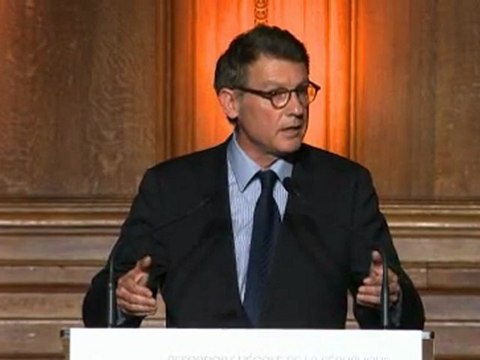 [ARCHIVE] Vincent Peillon, ministre de l’éducation nationale : lancement de la concertation - Refondons l'École de la République