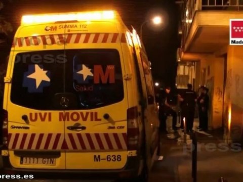 Una mujer muere apuñalada por su hijo