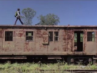 HISTORIAS - DES HISTOIRES QUI N'EXISTENT QUE L'ORSQUE L'ON S'EN SOUVIENT - Bande-annonce VO