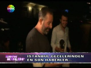 Cem Yılmaz eski sevgili ve eşiyle aynı masada