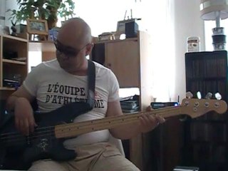 I still haven't found what I'm looking for U2 basscover3 Bob Roha