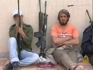 معسكرات تدريب المتطوعين من الثوار الليبيين