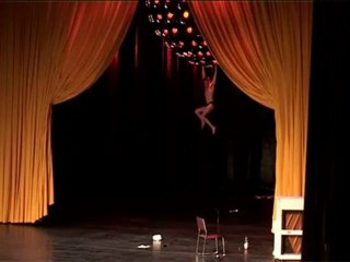 Rene Pollesch  Ich schau dir in die Augen, gesellschaflicher Verblendungs- zusammenhang!