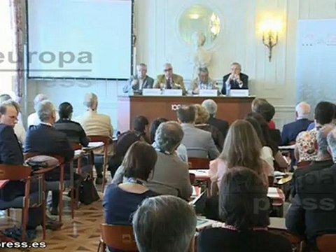 Ferrer: Si se toman medidas podremos salir