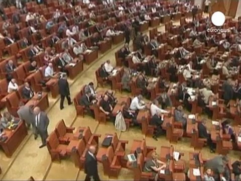 Impeachment per il presidente romeno Traian Basescu