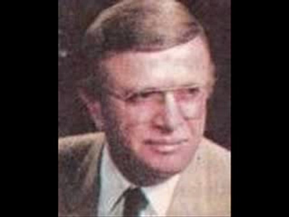 Ziya  Taşkent   "Ben  Gamlı  Hazan"