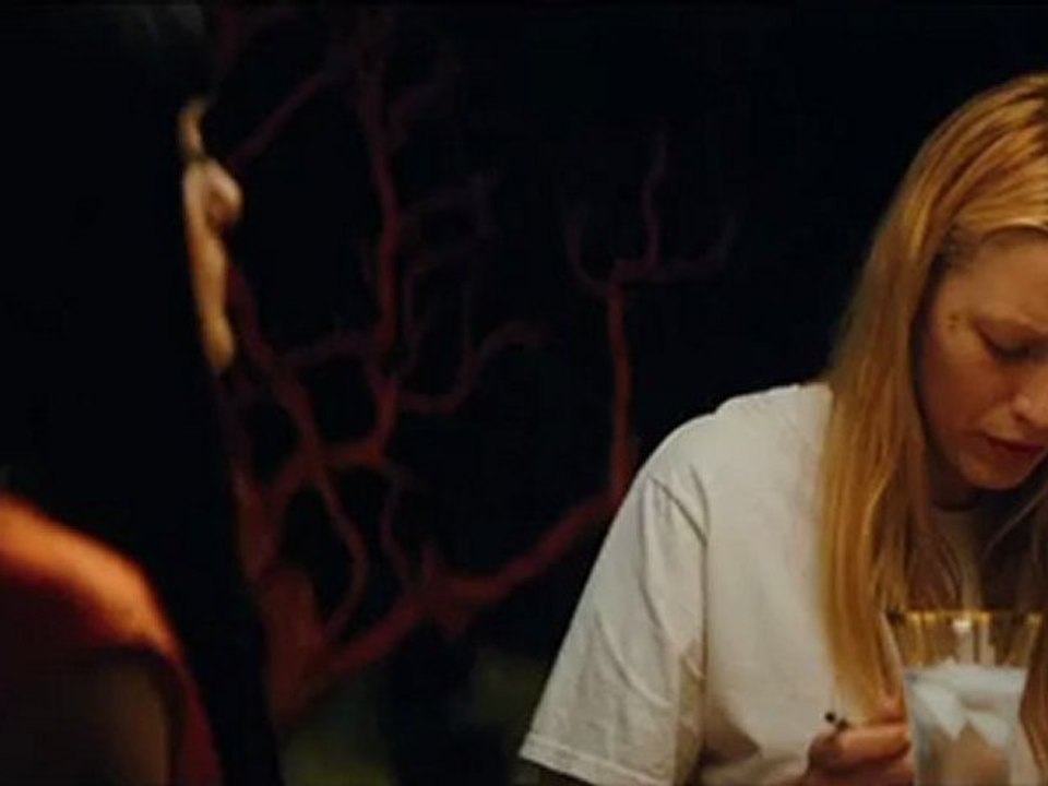 'Savages' Clip: Elena and O have a discussion