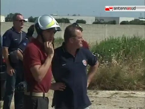 TG 10.07.12 Brindisi: fiamme in deposito di materie plastiche, si teme l'allarme ambientale