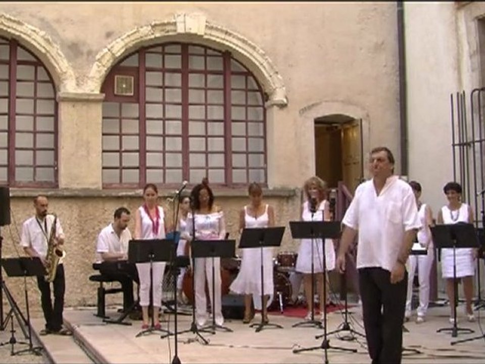 "Ladies in Jazz" dans la cour carrée du château à Marignane