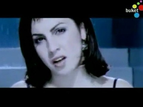 Zeynep Dizdar - Vazgeç Gönül (Nostalji Clip)