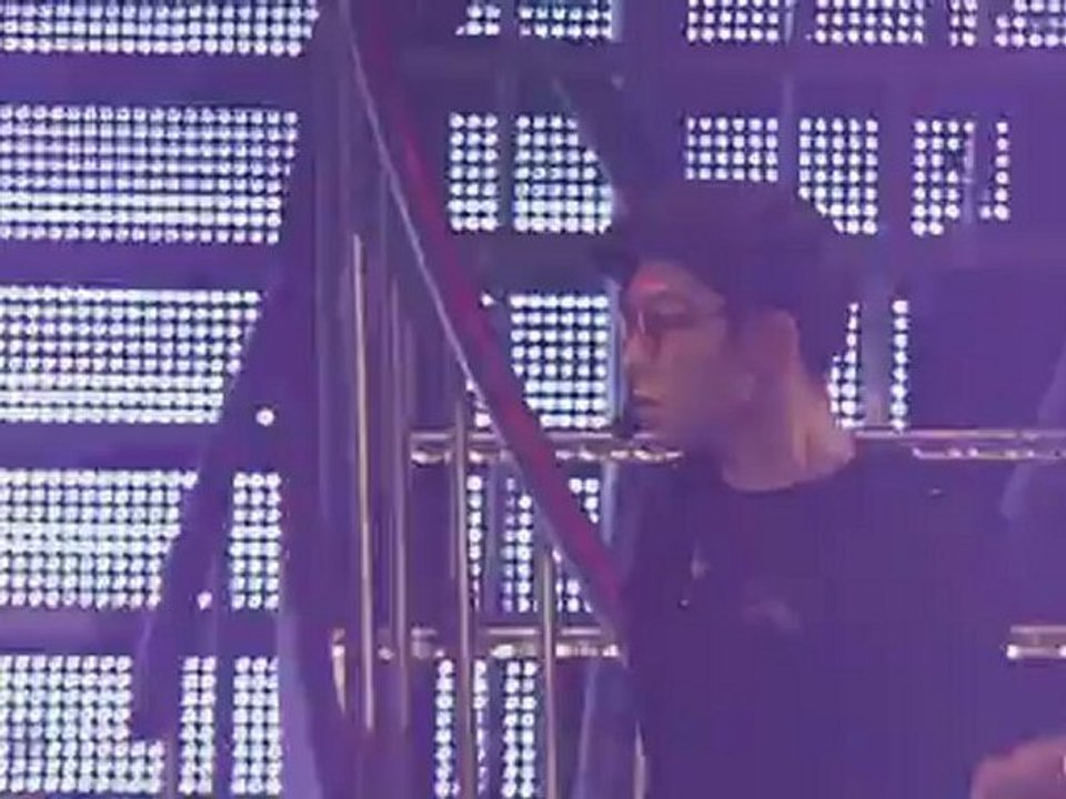 [ I  AM THE BEST-TOP Angle]  YG FAMILY CONCERT in SEOUL 2011